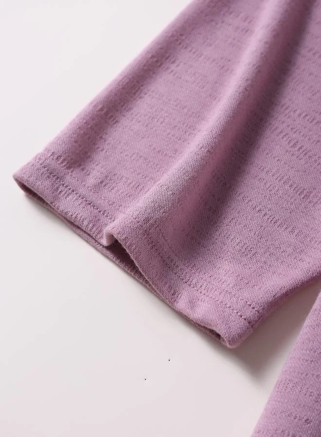 تايك تو طقم بيجاما من بنطال وبلوزة محبوكة بتفاصيل بارزة الملمس